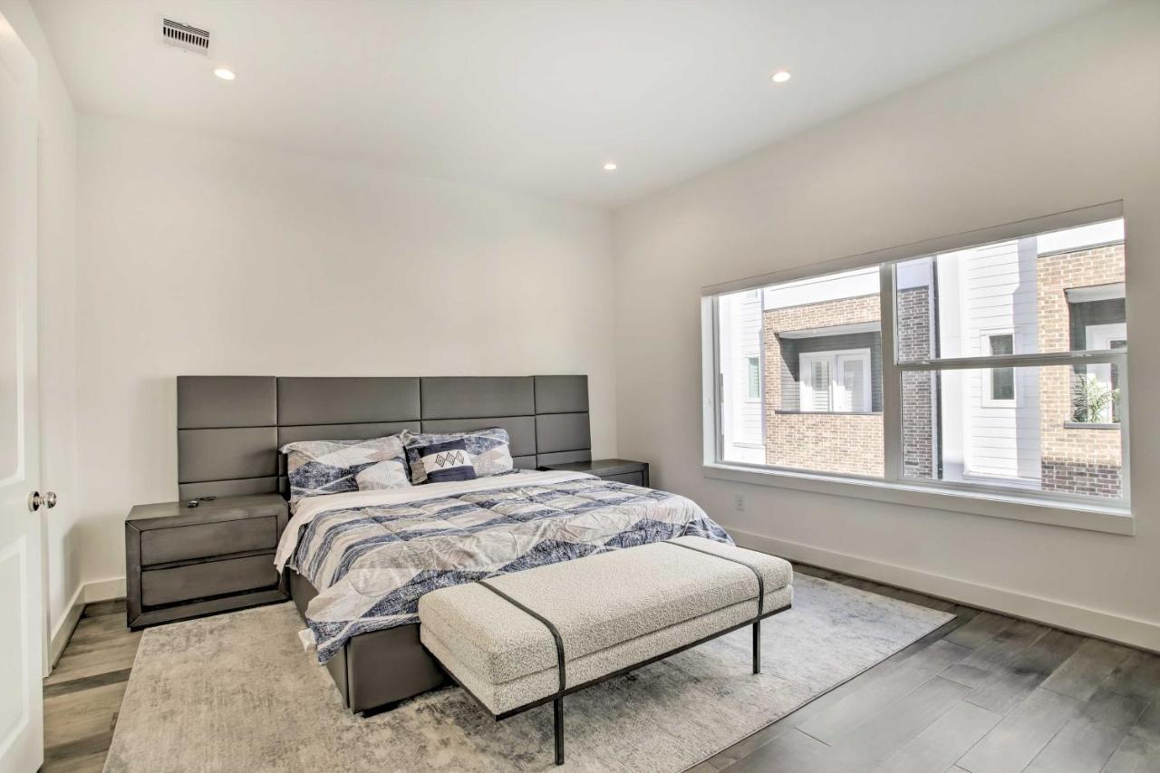 Newly-Built Luxury Galleria Area Townhome! هيوستن المظهر الخارجي الصورة