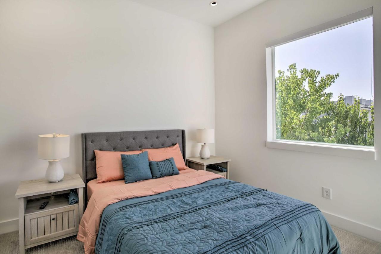 Newly-Built Luxury Galleria Area Townhome! هيوستن المظهر الخارجي الصورة